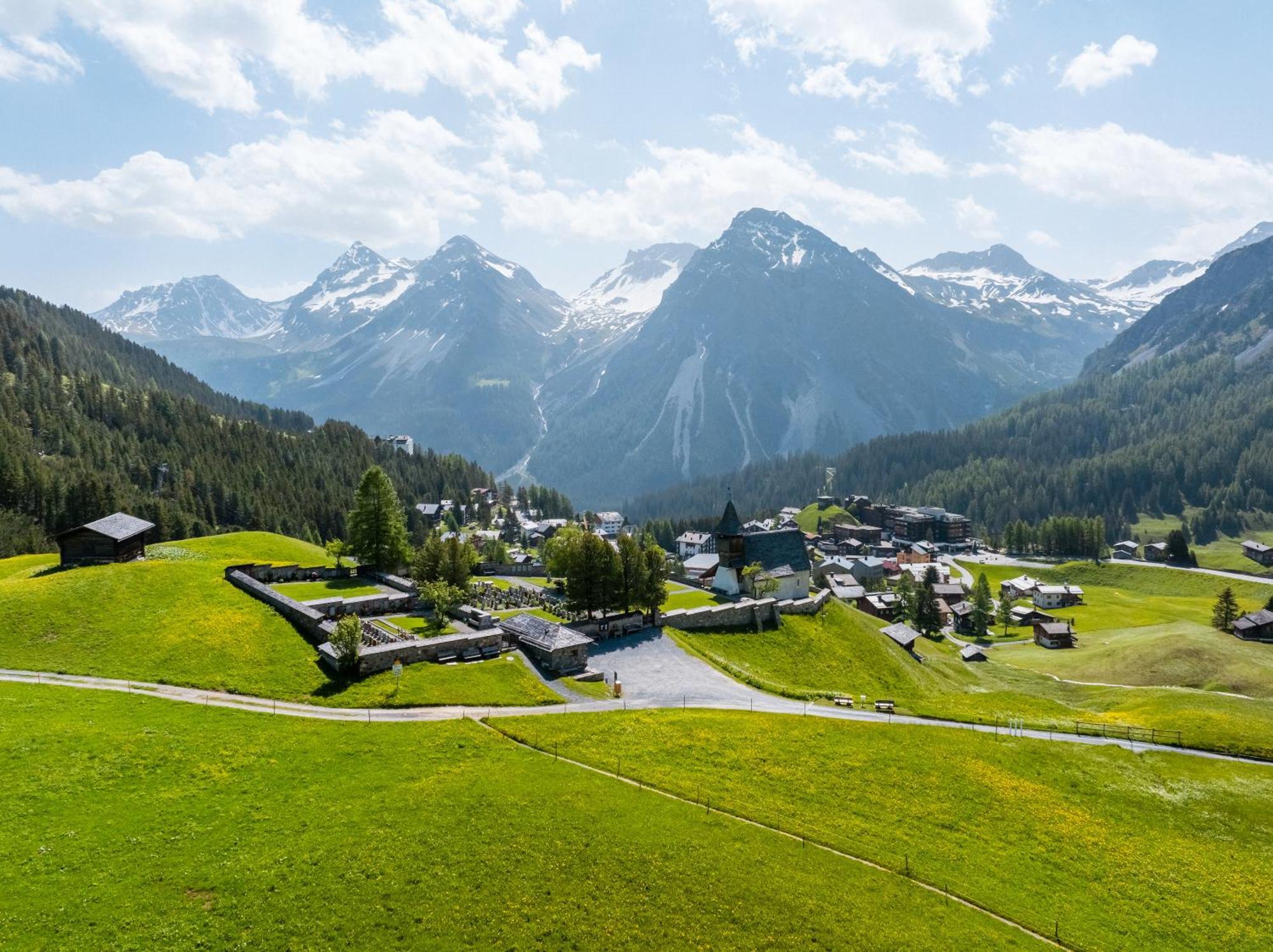 Erzhorn Hotel Arosa Buitenkant foto