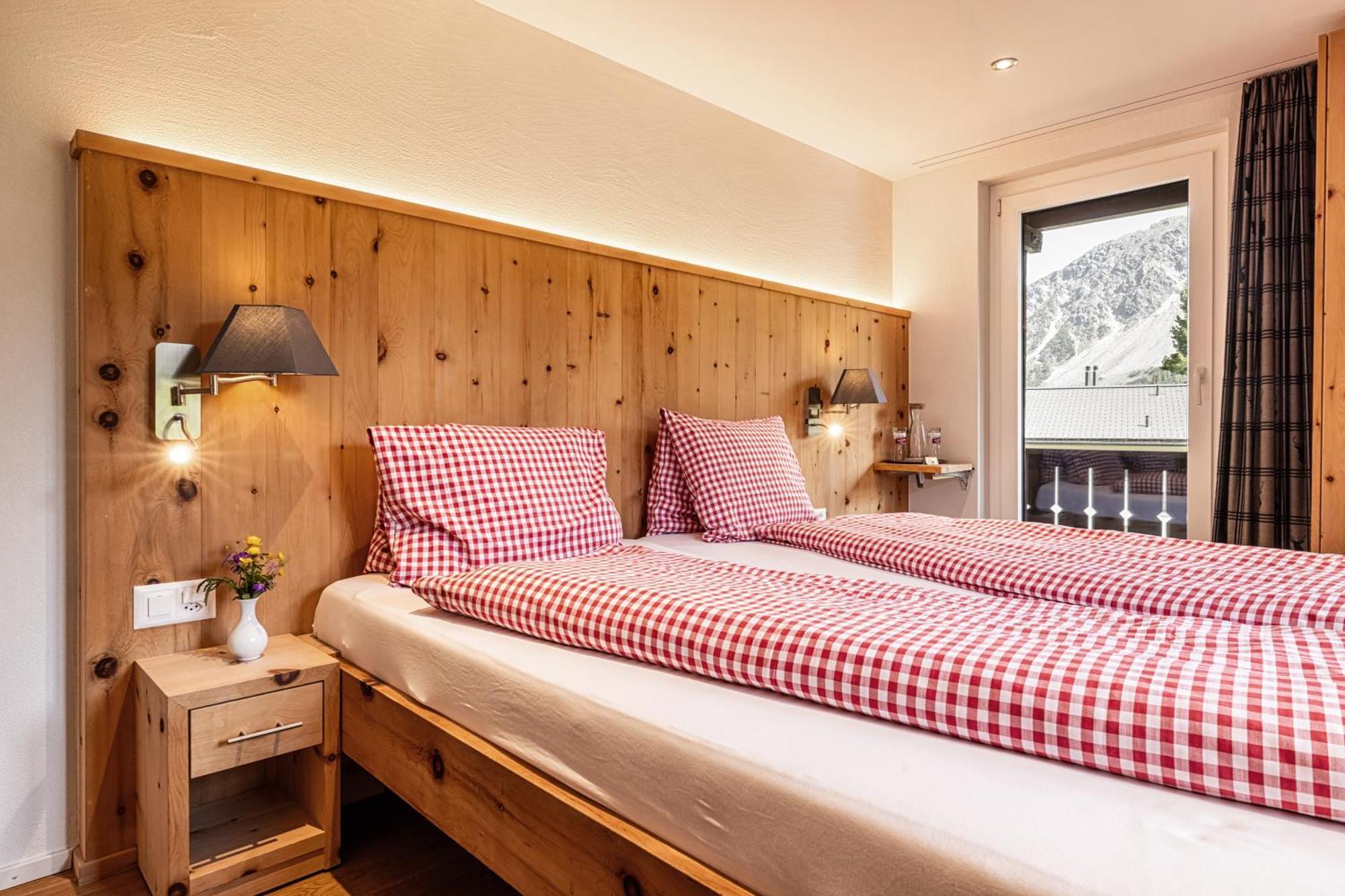 Erzhorn Hotel Arosa Buitenkant foto